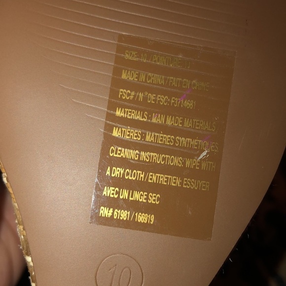 Mark size 10 nude patent leather open toe wedges NWOT - Picture 13 of 16